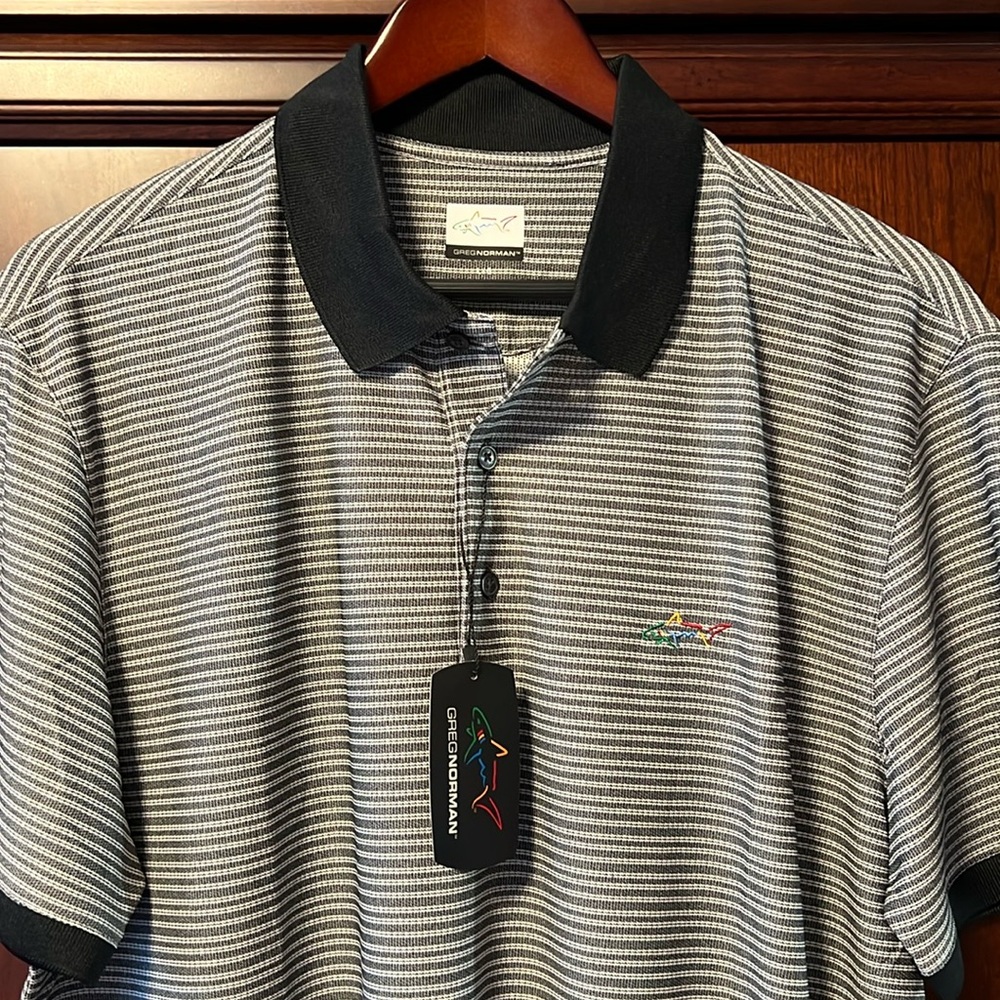 Brand New Greg Norman Sharks 🦈 Gray & Black Classic Striped Stretch Golf Polo!